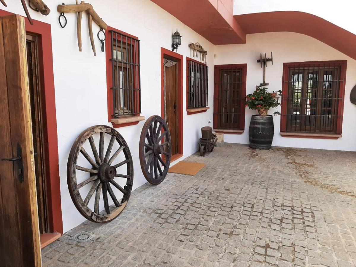 סביליה Finca Rural La Canera 16 Huespedes מראה חיצוני תמונה